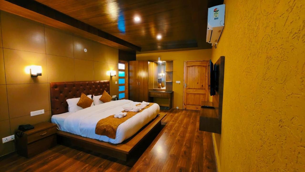 Winterline Resort Near Mall Road Manali - Centrally Heated & Air Cooled Exteriör bild