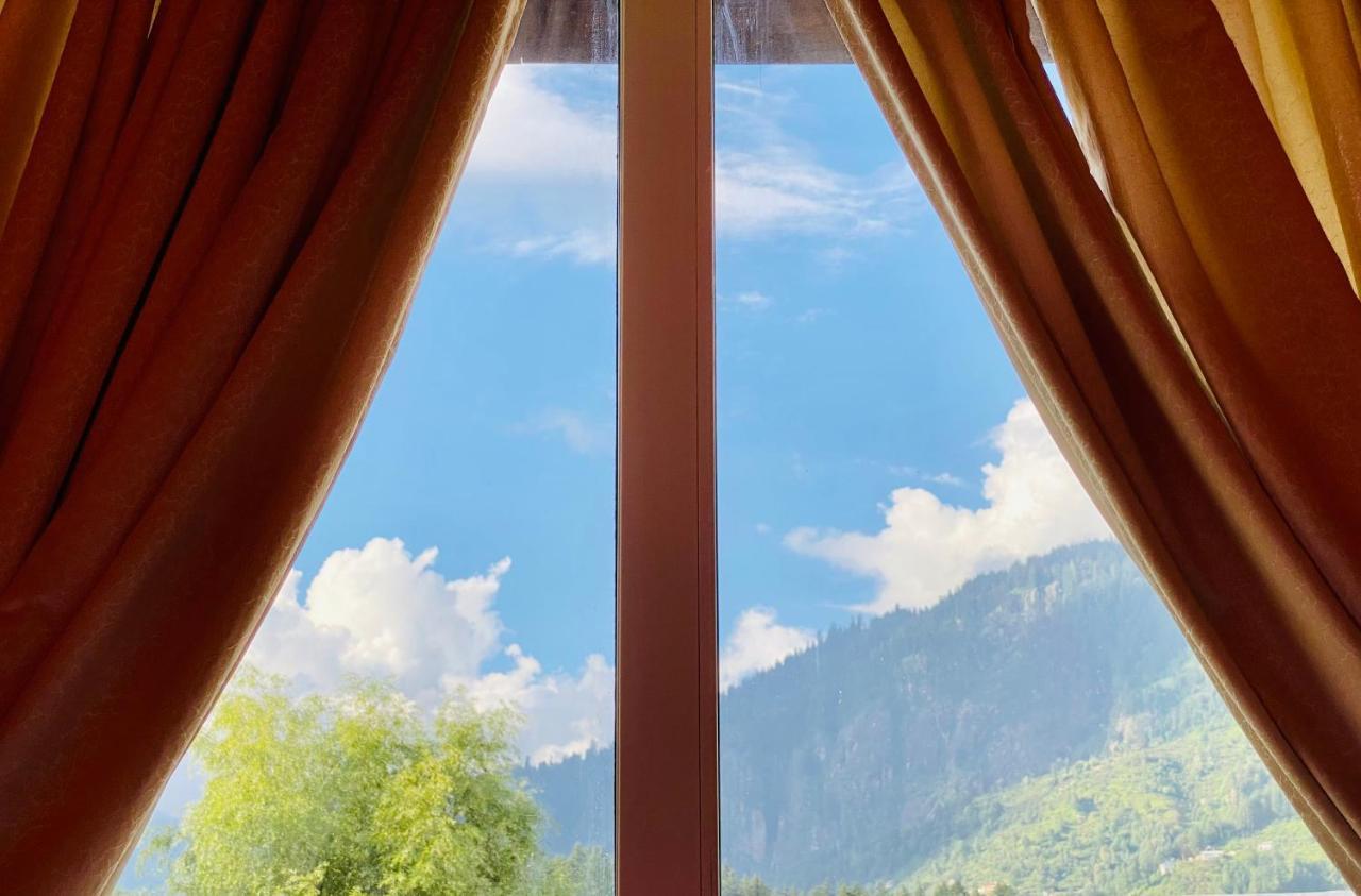 Winterline Resort Near Mall Road Manali - Centrally Heated & Air Cooled Exteriör bild
