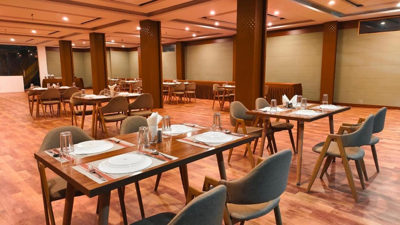 Winterline Resort Near Mall Road Manali - Centrally Heated & Air Cooled Exteriör bild