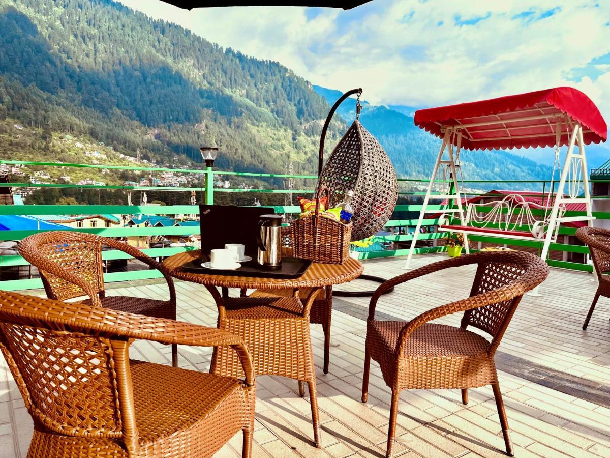 Winterline Resort Near Mall Road Manali - Centrally Heated & Air Cooled Exteriör bild