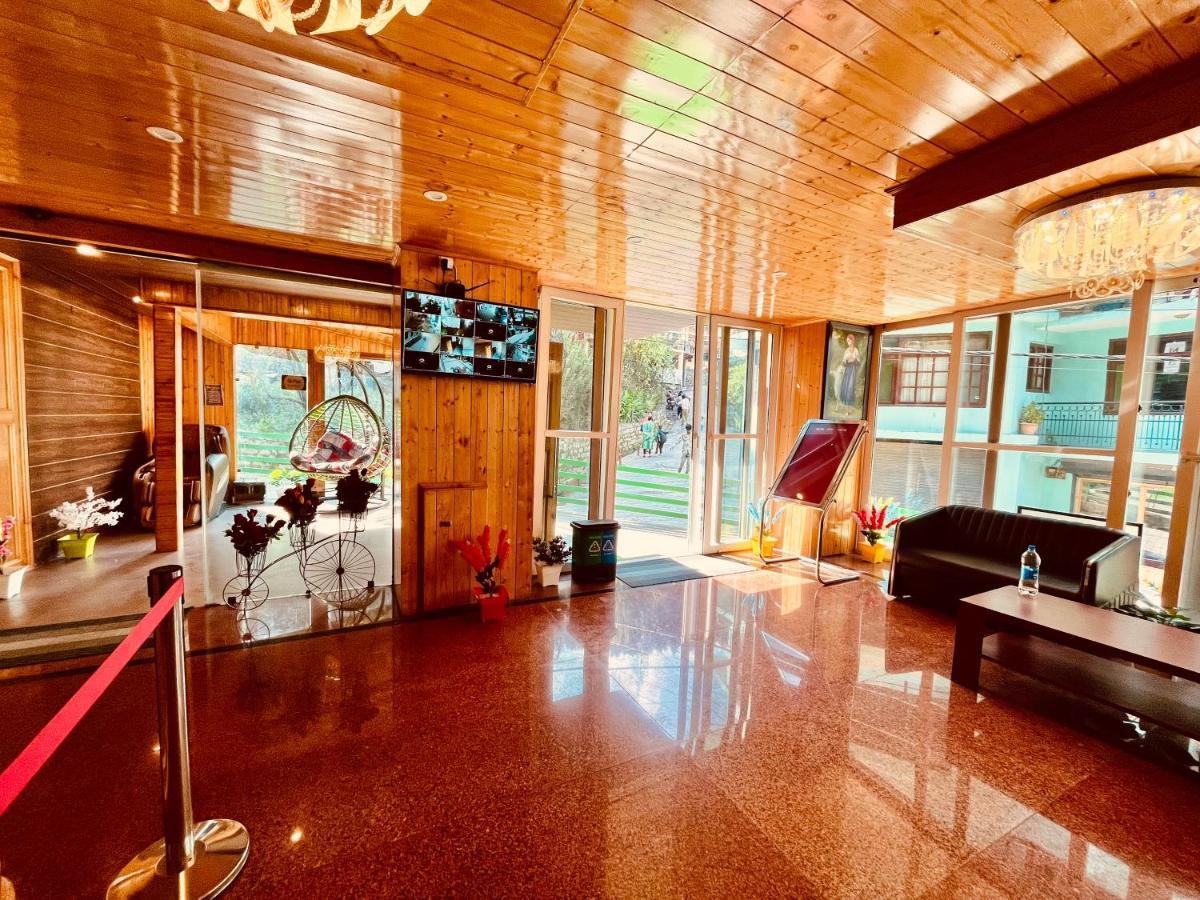 Winterline Resort Near Mall Road Manali - Centrally Heated & Air Cooled Exteriör bild